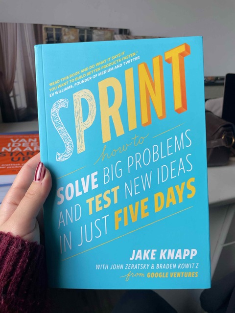 9780593076118-Sprint