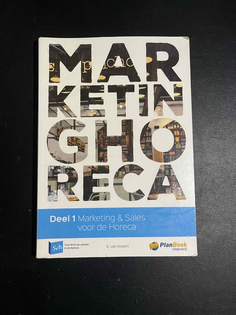 9789074625579-Marketing-Sales-voor-de-horeca-1