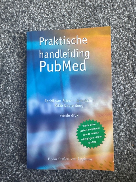 9789031390717-Praktische-handleiding-PubMed