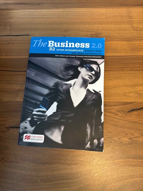 9781035132164-Business-2.0-B2-Upper-Intermediate-Stud