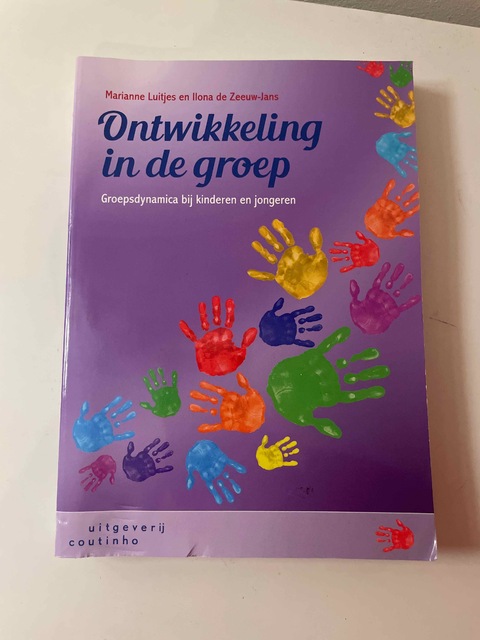 9789046905142-Ontwikkeling-in-de-groep