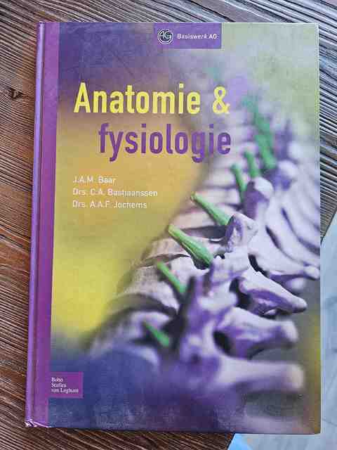 9789031346721-Anatomie-fysiologie