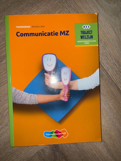 9789006622126-Communicatie-MZ-Basisboek-theorie-niveau-3-en-4