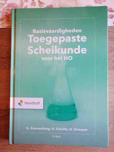 9789001748920-Basisvaardigheden-toegepaste-scheikunde-voor-het-HO