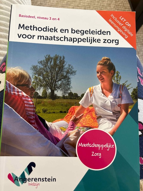 9789037244076-Methodiek-en-begeleiden-voor-maatschappelijke-zorg