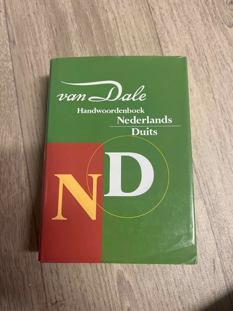 9789066482166-Van-Dale-handwoordenboek-Nederlands-Duits