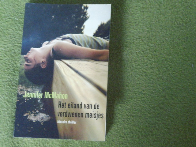 9789022551929-Het-eiland-van-de-verdwenen-meisjes