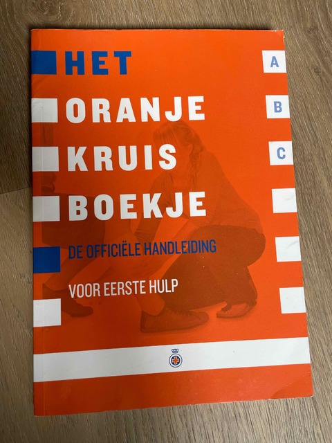 9789006921717-Oranje-Kruis