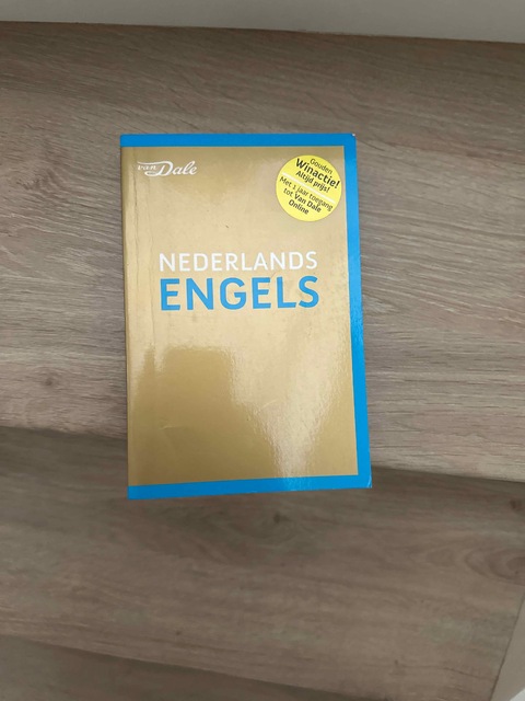 9789460772993-Van-Dale-Pocketwoordenboek-Nederlands-Engels