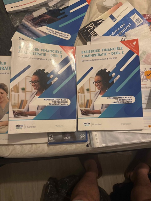 9789037263077-Basisboek-Financiele-administratie-2-combipakket