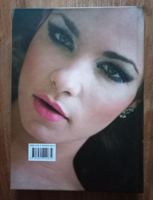 9783934020832-Pink-Pussy-2