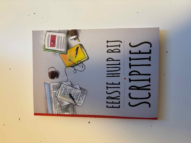 9789082198607-Eerste-Hulp-bij-Scripties