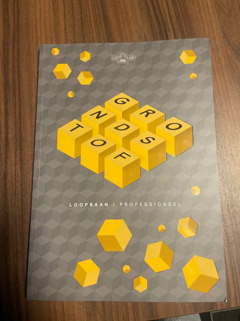 9789492667243-Grondstof-Loopbaan-Professioneel