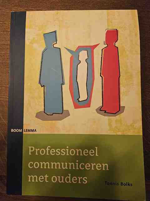 9789059316638-Professioneel-communiceren-met-ouders