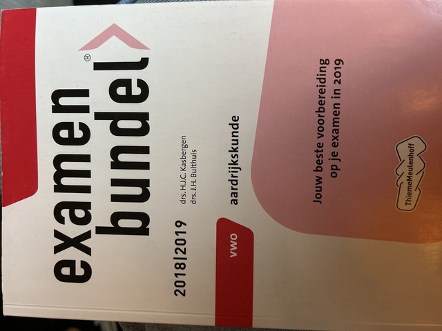 9789006429404-Examenbundel-vwo-Aardrijkskunde-20182019