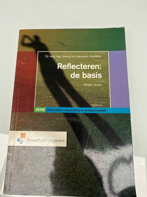 9789001776367-Persoonlijke-ontwikkeling-en-professionaliteit-Reflecteren-de-basis