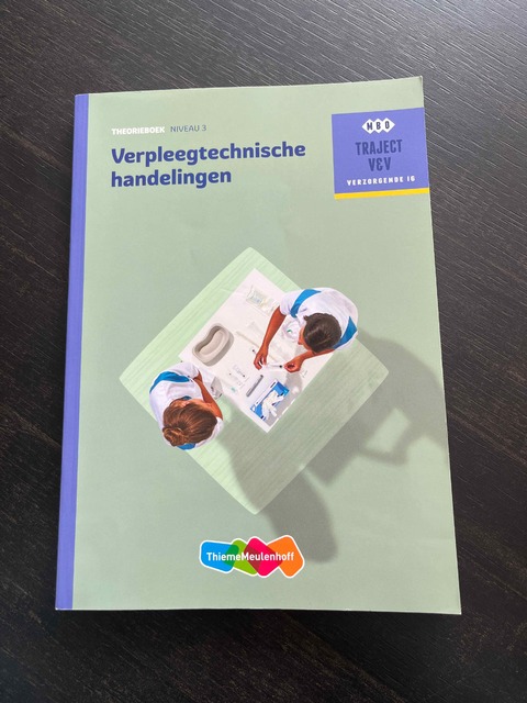 9789006910223-Verpleegtechnische-handelingen-niveau-3