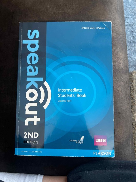 9781292115948-Speakout-Intermediate.-Students-Book-and-DVD-ROM-Pack