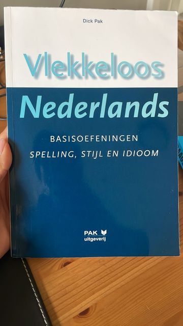 9789077018132-Vlekkeloos-Nederlands-Basisoefeningen-spelling-stijl-en-idioom-taalniveau-2F-en-3F
