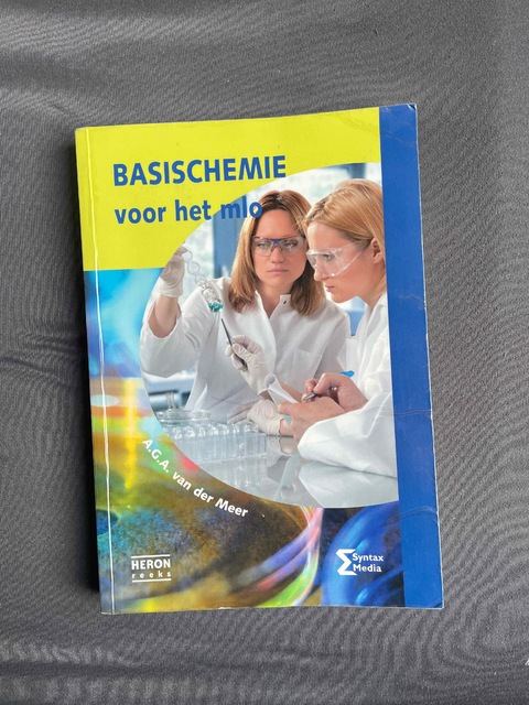 9789077423875-Basischemie-voor-het-MLO