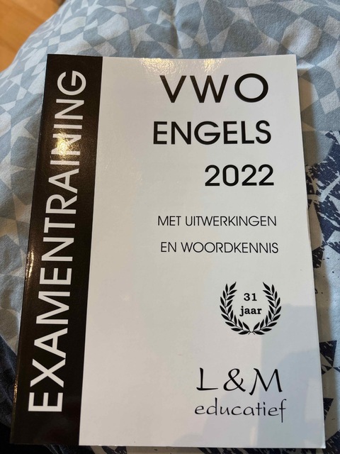 9789054894353-Examentraining-Vwo-Engels-2022