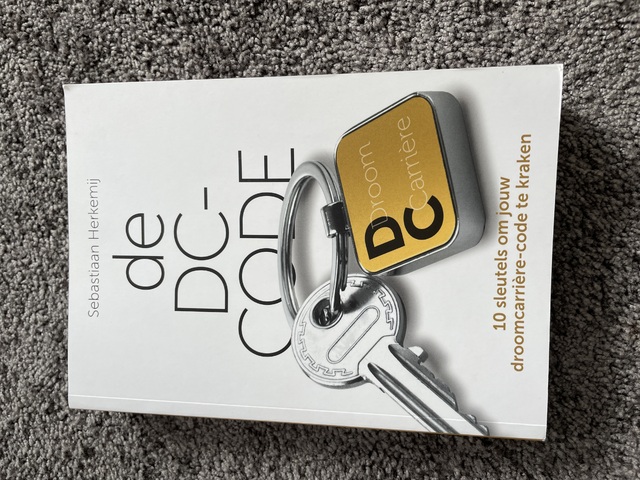 9789082340402-De-DC-code