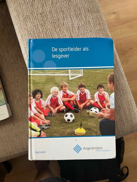 9789037226393-De-sportleider-als-lesgever