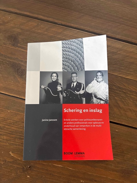 9789089743978-Schering-en-inslag