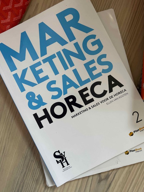 9789074625586-Marketing-Sales-voor-de-horeca-2