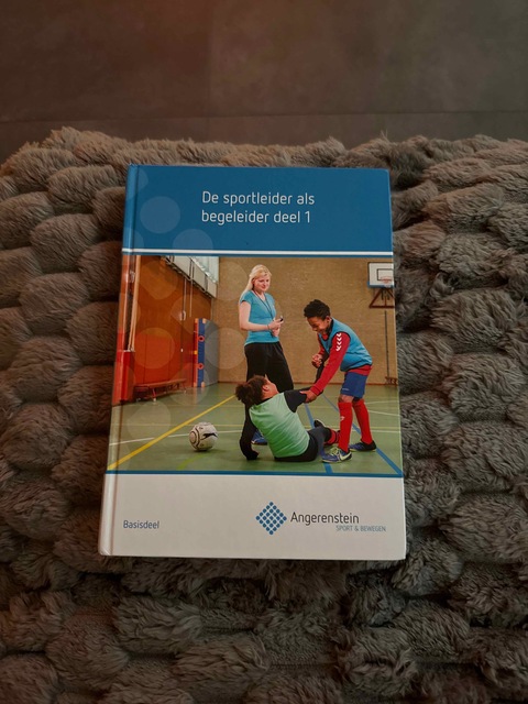 9789037227581-De-sportleider-als-begeleider-1