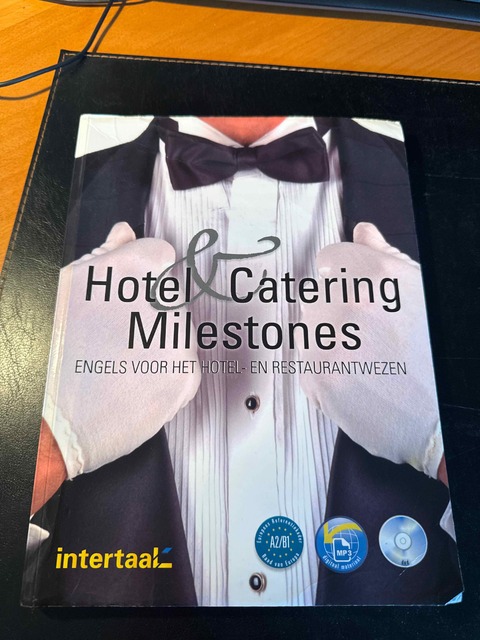 9789460303227-Milestones