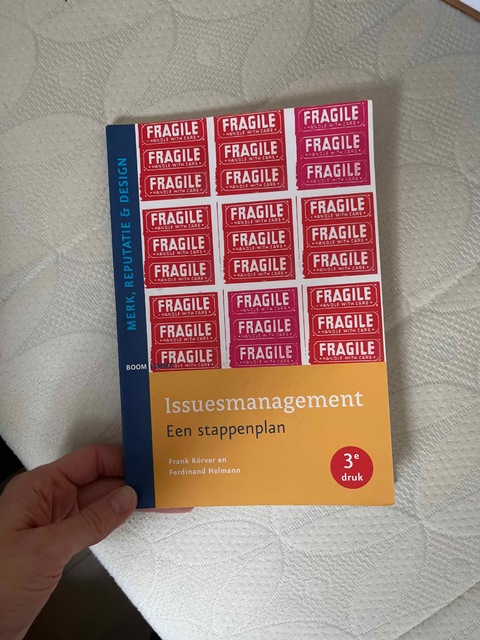 9789462364202-Issuesmanagement