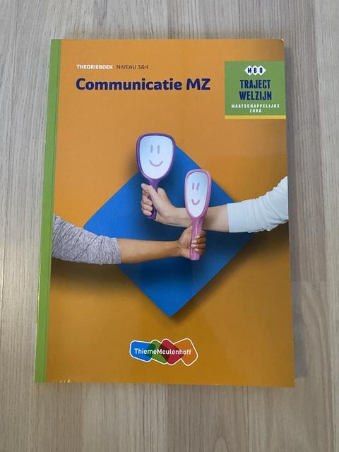 9789006858945-Communicatie-MZ-Niveau-3-4-Theorieboek