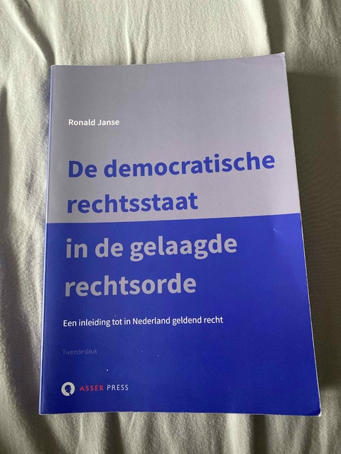 9789067043694-De-democratische-rechtsstaat-in-de-gelaagde-rechtsorde