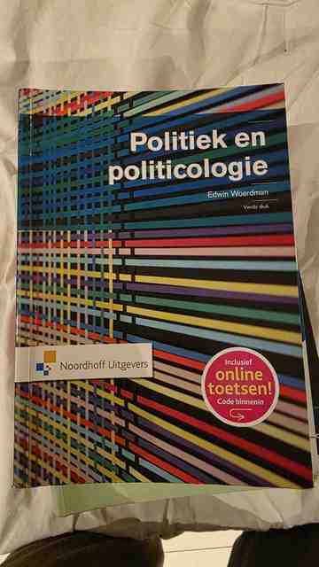 9789001820541-Politiek-en-politicologie