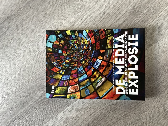 9789024406838-De-media-explosie