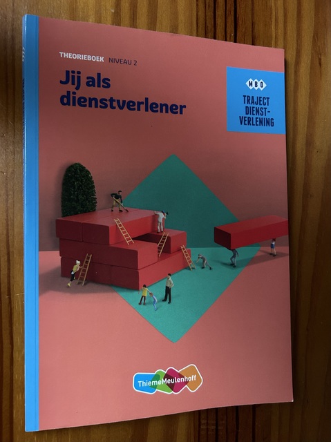 9789006071023-Jij-als-dienstverlener-Niveau-2