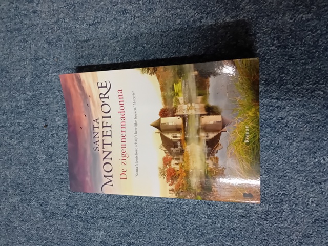 9789022575017-De-zigeunermadonna