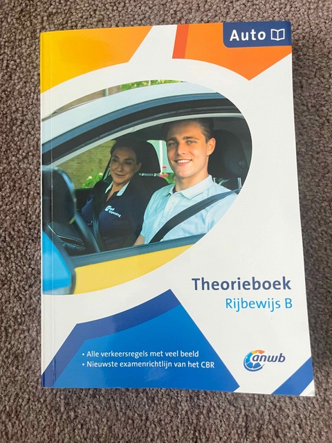 9789018047429-Theorieboek-Rijbewijs-B