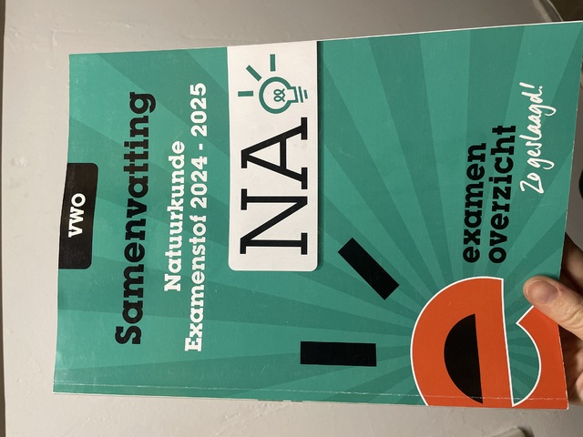 9789464383232-examenoverzicht-natuurkunde-samenvatting-