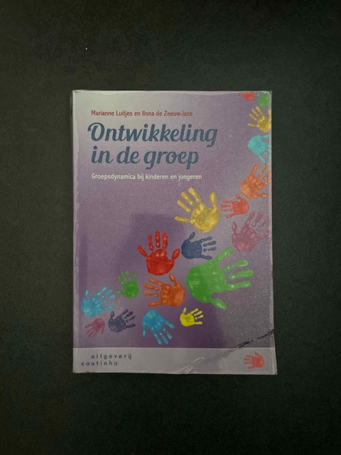 9789046905142-Ontwikkeling-in-de-groep