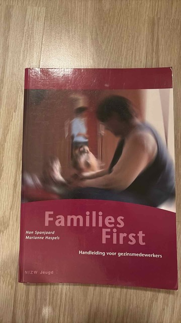 9789085600060-Families-First