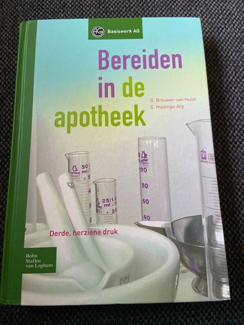 9789031351428-Bereiden-in-de-apotheek