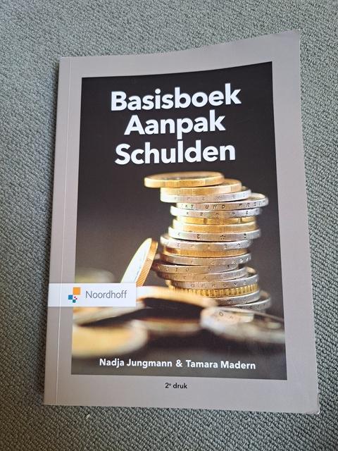 9789001738921-Basisboek-aanpak-schulden