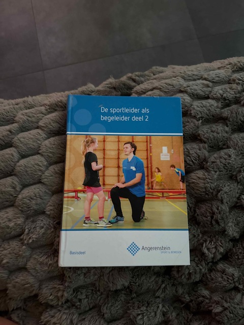 9789037227604-De-sportleider-als-begeleider-2