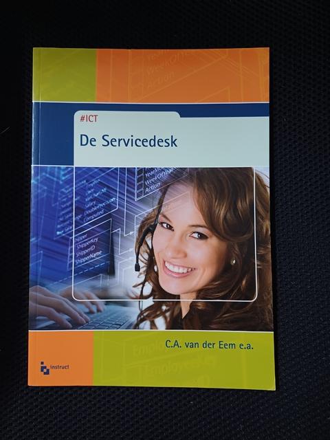9789046006825-De-servicedesk