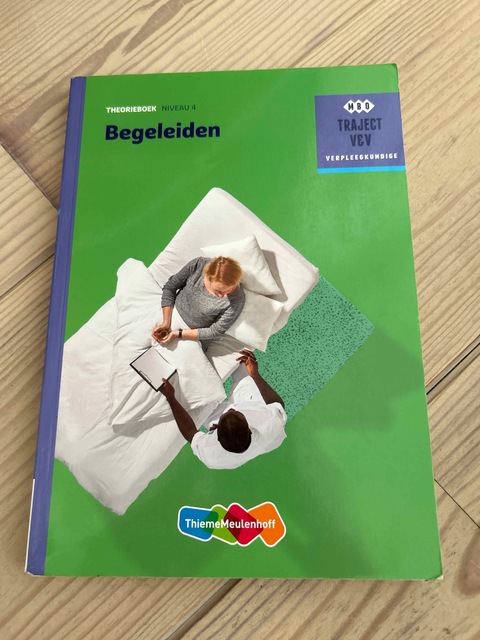 9789006910339-Begeleiden-niveau-4-Theorieboek