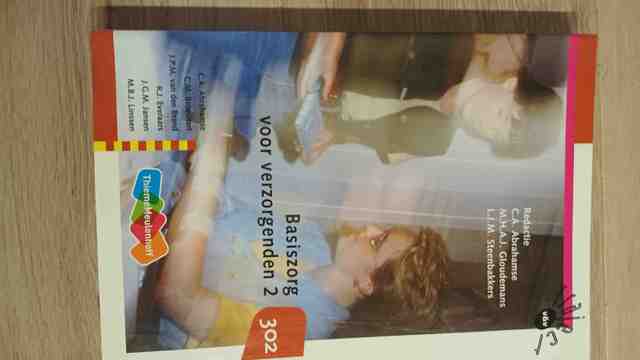 9789042525030-Basiszorg-voor-verzorgenden-2-302-Tekstboek
