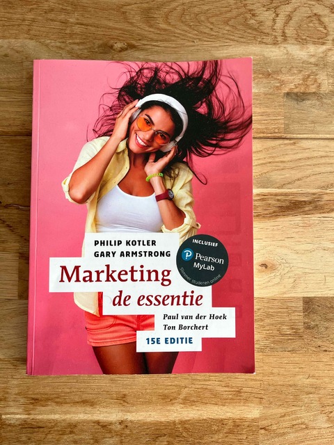 9789043040679-Marketing-de-essentie