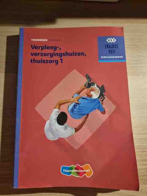 9789006910414-Verpleeg-verzorgingshuizen-thuiszorg-1-niveau-4